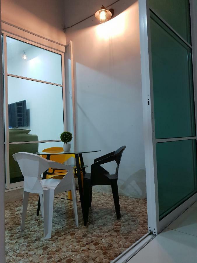 The Only Sea View In Town Villa Kuah Exterior photo
